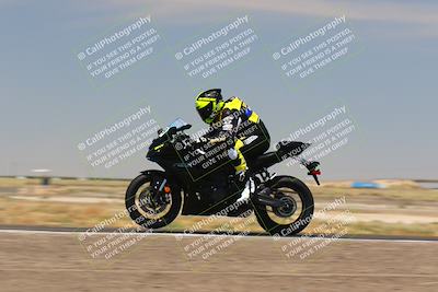 media/Jul-22-2022-TrackDaz (Fri) [[ca4971259a]]/Group B/130pm (Wheelie Bump)/